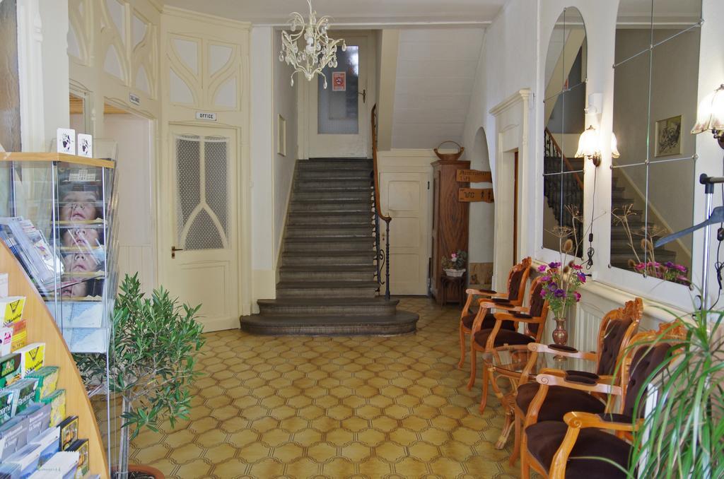 Maison D'Hotes De La Gare Montbovon Eksteriør billede
